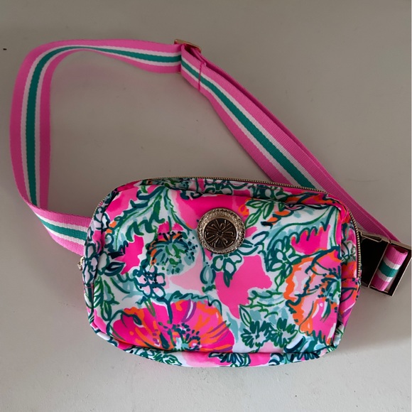LILLY PULITZER Belt Bag Soleil Floral Zip Small Adjustable Jeanie Cosmetic NWOT - Picture 7 of 15
